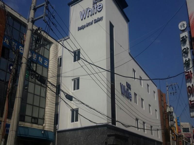White Hotel Suwon Exterior photo