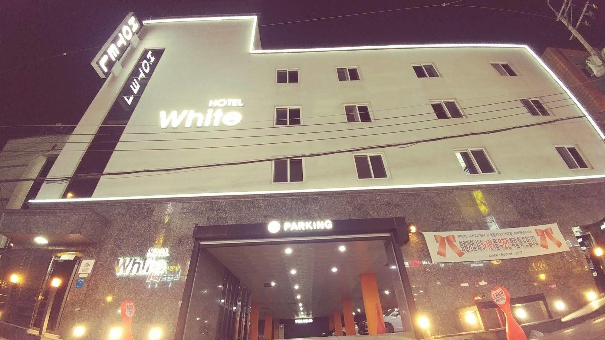 White Hotel Suwon Exterior photo